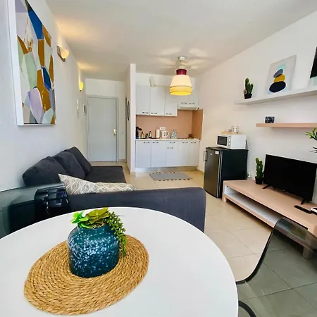 Golden Wave 2 Apartament *